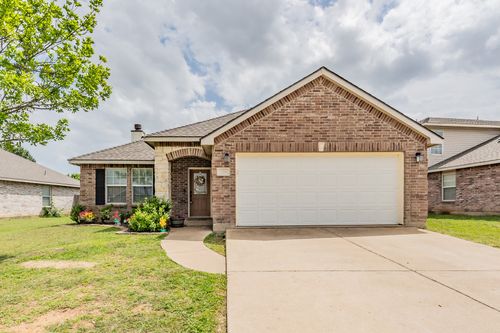 208 Weber River Trl, Fort Worth, TX, 76140-7507 | Card Image