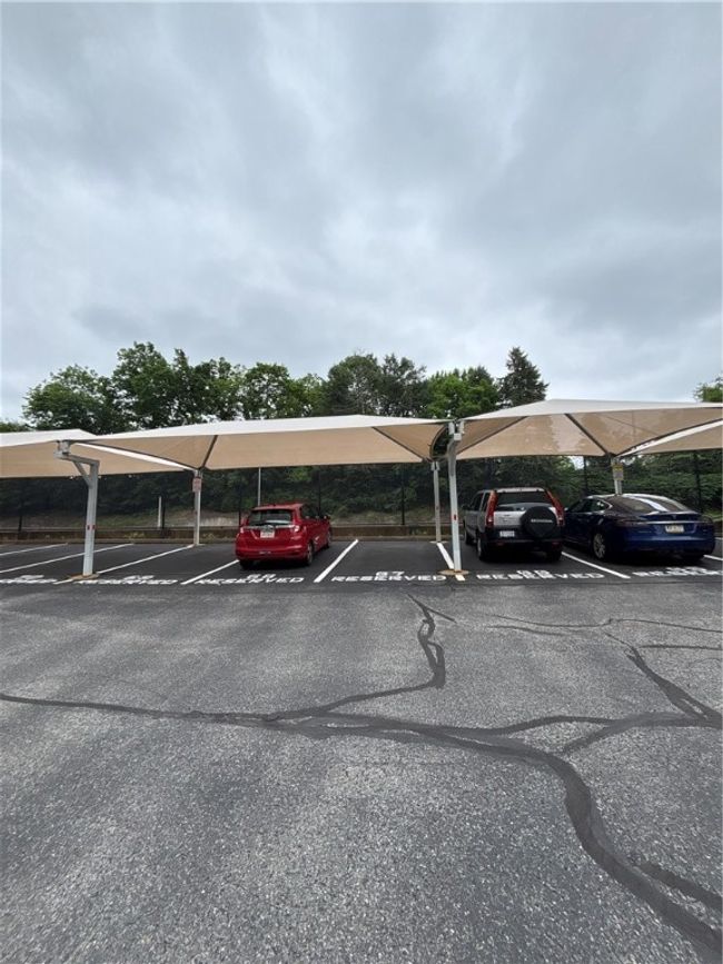 APT-306 - 5570 Centre Ave, Condo with 2 bedrooms, 2 bathrooms and 2 parking in Shadyside PA | Image 34