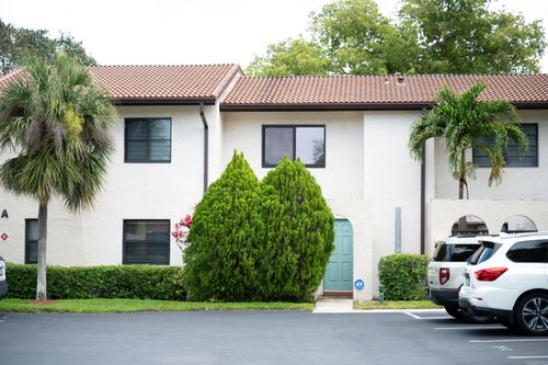 25c-21820 Cypress Circle, BOCA RATON, FL, 33433 | Card Image