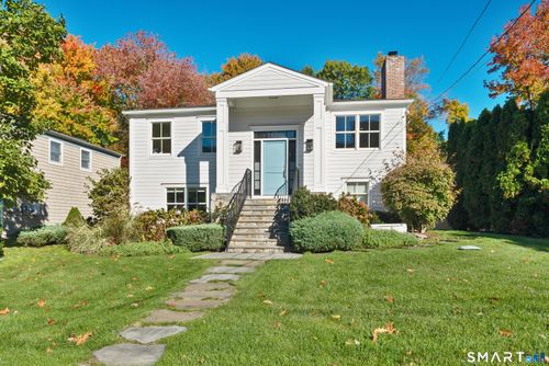 260 West Ave, Darien, CT, 06820-4111 | Card Image