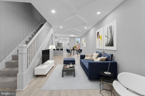 3904 Woodridge Rd, BALTIMORE, MD, 21229-1911 | Card Image