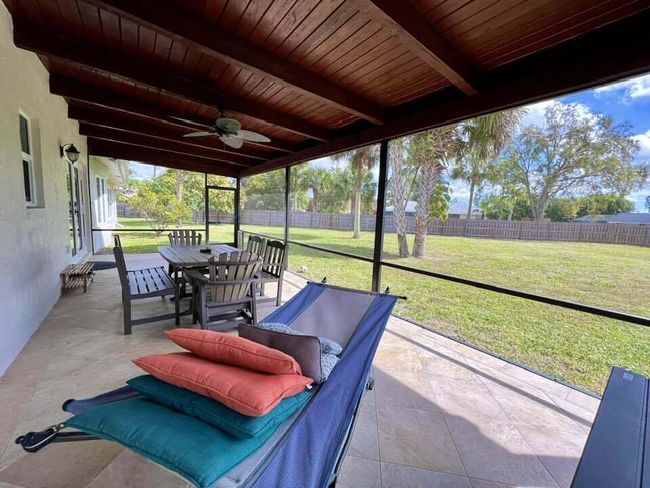 12192 Branding Iron Court, House other with 3 bedrooms, 3 bathrooms and null parking in Wellington FL | Image 4