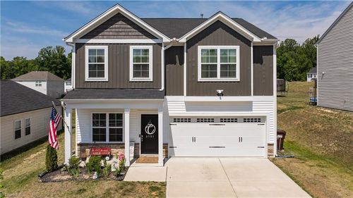3721 Streamside Dr, Thomasville, NC, 27360-7845 | Card Image