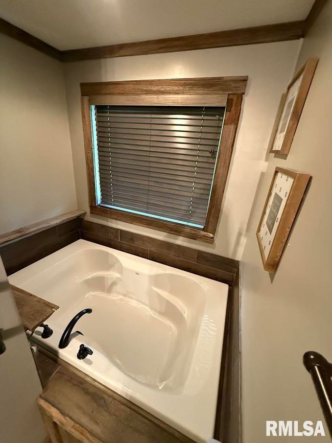 285 Twin Springs Loop, House other with 4 bedrooms, 3 bathrooms and null parking in Anna IL | Image 23