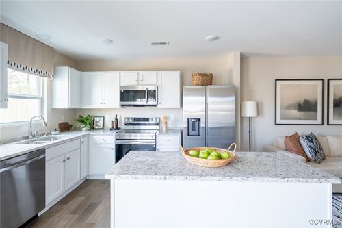 952 Encore Autumn Lane, Henrico, VA, 23227 | Card Image