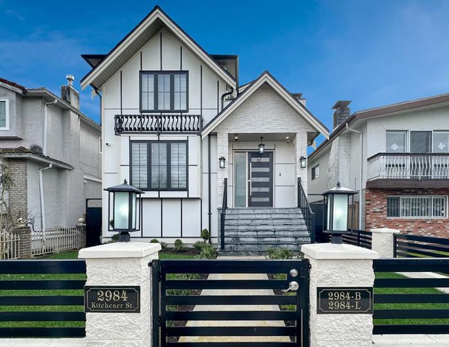 2984 Kitchener Street, House other with 7 bedrooms, 6 bathrooms and 1 parking in Vancouver BC | Image 2