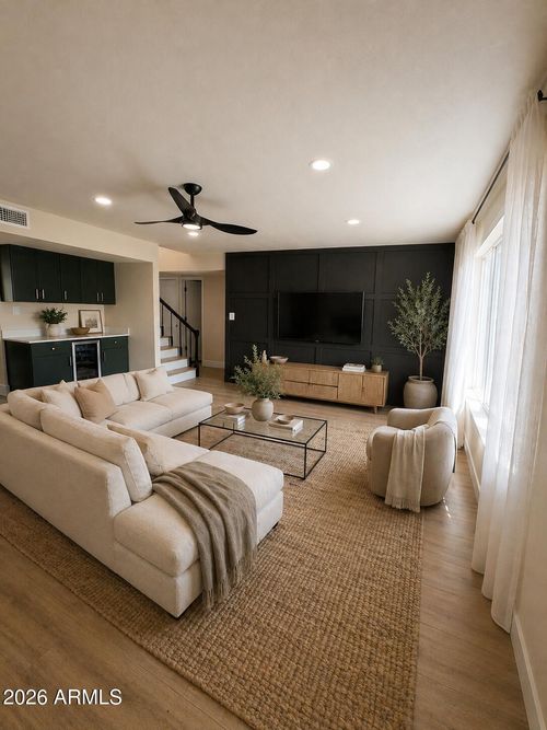 1718 W Marlette Ave, Phoenix, AZ, 85015-2036 | Card Image