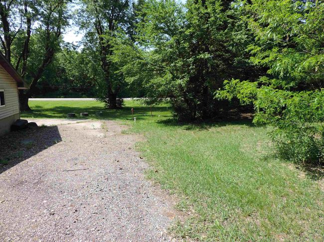 422 E Catherine St, Home with 3 bedrooms, 2 bathrooms and null parking in MUSCODA WI | Image 9
