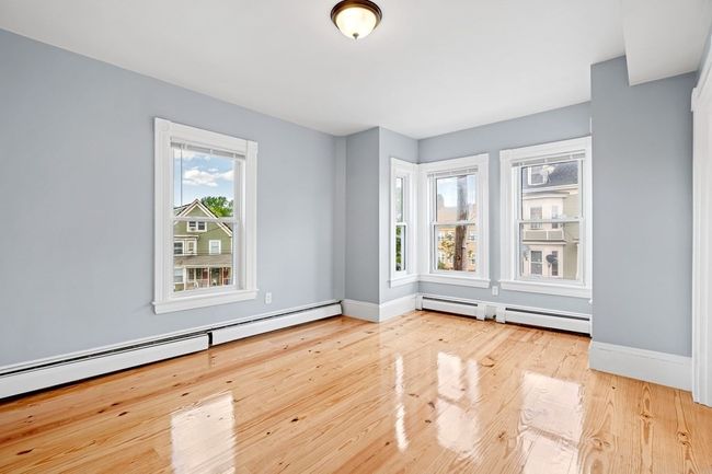 5 Acorn St, House other with 3 bedrooms, 2 bathrooms and 3 parking in Lynn MA | Image 14