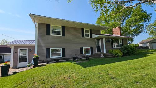 33 Downsview Dr, Lower Truro, NS, B6L1E8 | Card Image