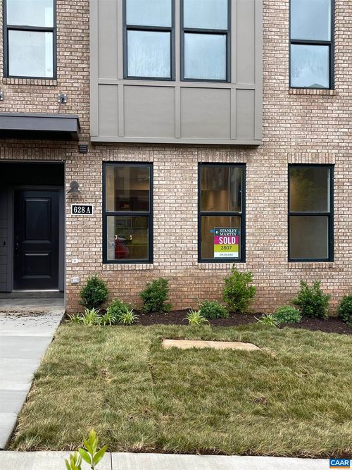 a-628 Noush Ct, CHARLOTTESVILLE, VA, 22911-8529 | Card Image