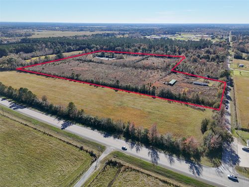 824 County Road 2268, Cleveland, TX, 77327-1490 | Card Image