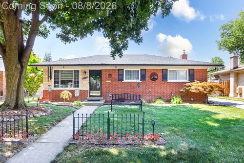 40771 Pickett Ridge Rd, Sterling Heights, MI, 48313-3963 | Card Image