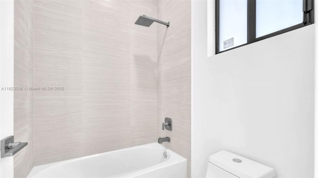 15455 Sw 232 Nd St, House other with 5 bedrooms, 4 bathrooms and null parking in Miami FL | Image 39