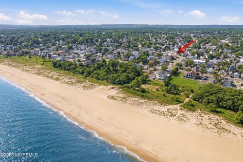 40 Twilight Ave, Keansburg, NJ, 07734-1682 | Card Image