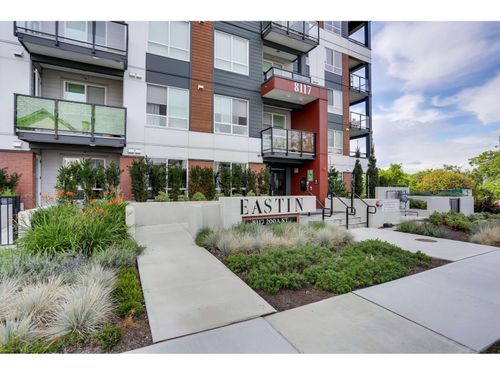 8117 200a St, Langley, BC, V2Y3W9 | Card Image