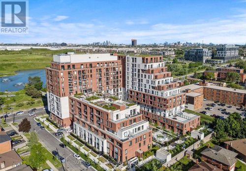816-3100 Keele Street, Toronto (Downsview-Roding-CFB), ON, M3M0E1 | Card Image