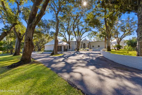 308 Italian Isle St, Gautier, MS, 39553-6204 | Card Image