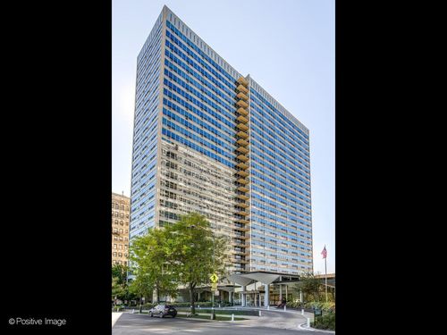806-3550 N Lake Shore Dr, Chicago, IL, 60657-7809 | Card Image