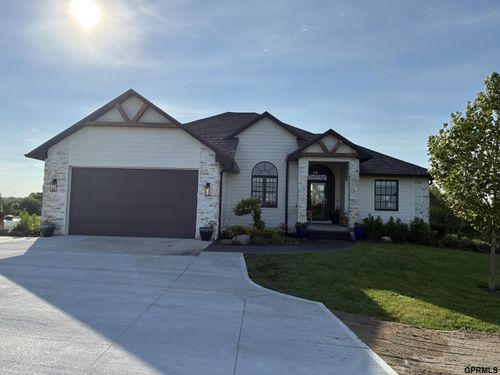 2910 S County Road 29, Valley, NE, 68064-5222 | Card Image