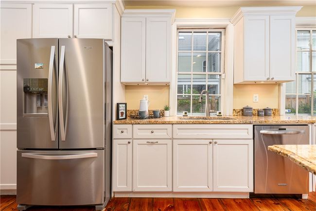 85 John St, House other with 5 bedrooms, 2 bathrooms and 2 parking in Providence RI | Image 10