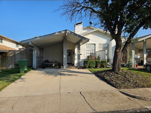 742 Arrowhead Cir, Garland, TX, 75043-4900 | Card Image