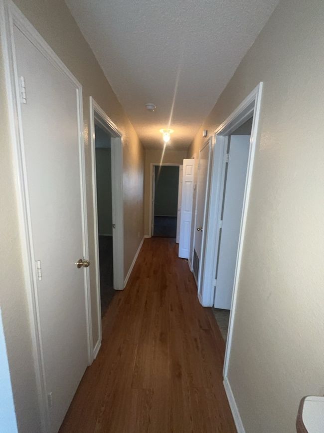 APT-30 - 125 Ne Johnson Ave, Condo with 2 bedrooms, 2 bathrooms and null parking in Burleson TX | Image 4