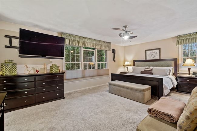 4948 Simmons Cir, House other with 4 bedrooms, 3 bathrooms and 3 parking in Export PA | Image 14