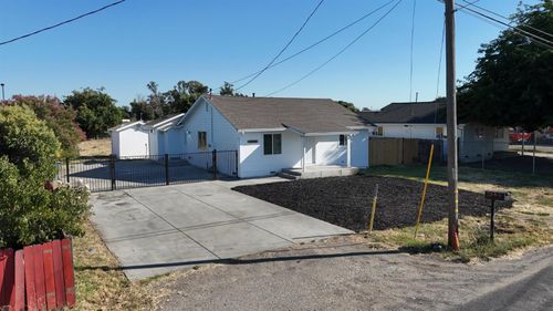 3044 Munford Ave, Stockton, CA, 95205-8020 | Card Image