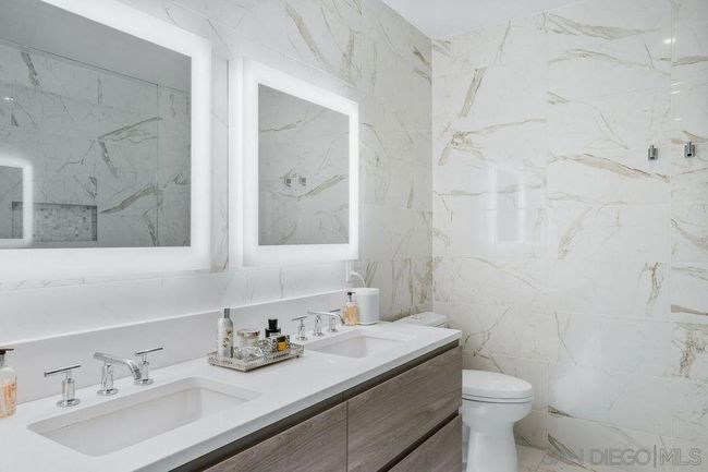 UNIT-502 - 2604 5 Th Ave, Condo with 2 bedrooms, 2 bathrooms and 2 parking in San Diego CA | Image 16