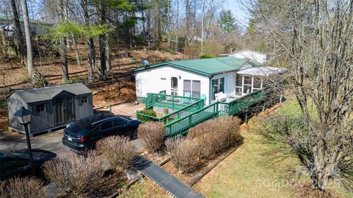 145 Meadowland Cir, Otto, NC, 28763-7039 | Card Image