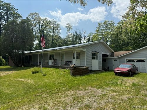 9279 Lake Ave, Brocton, NY, 14716-9621 | Card Image