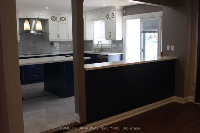 158 Hanson Rd, House other with 4 bedrooms, 3 bathrooms and 2 parking in Mississauga ON | Image 7