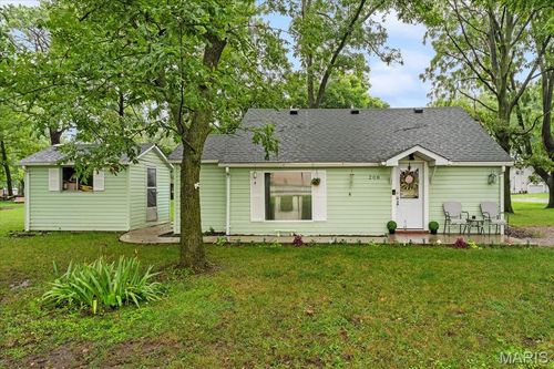 208 S Walnut St, Freeburg, IL, 62243-1347 | Card Image