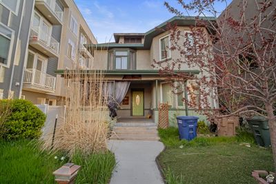 840 S West Temple, Home with 4 bedrooms, 3 bathrooms and 3 parking in Salt Lake City UT | Image 2