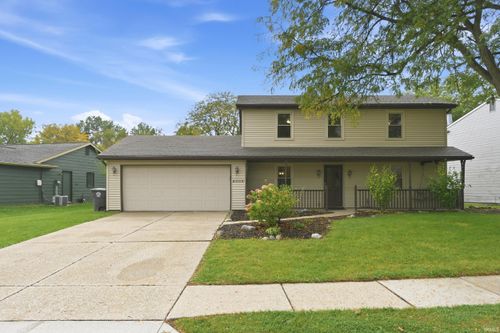 2005 Foxboro Dr, Fort Wayne, IN, 46818-1824 | Card Image