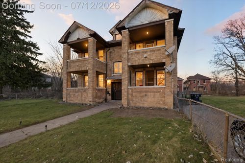 2928 Richton St, Detroit, MI, 48206-1164 | Card Image