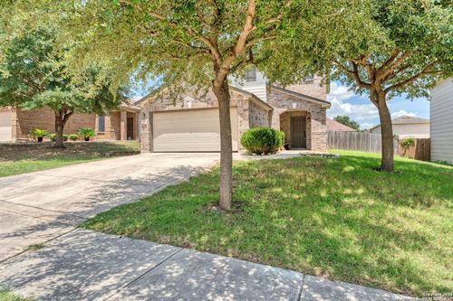 5757 Columbia Dr, Cibolo, TX, 78108-2382 | Card Image