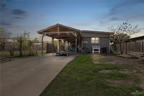 304 E Levee Ave, Hidalgo, TX, 78557-2700 | Card Image