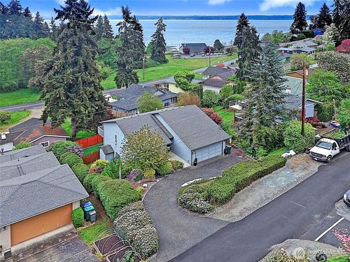 1235 View St, Camano Island, WA, 98282-7509 | Card Image