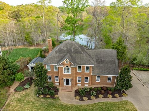 141 Little John Rd, Williamsburg, VA, 23185-4907 | Card Image