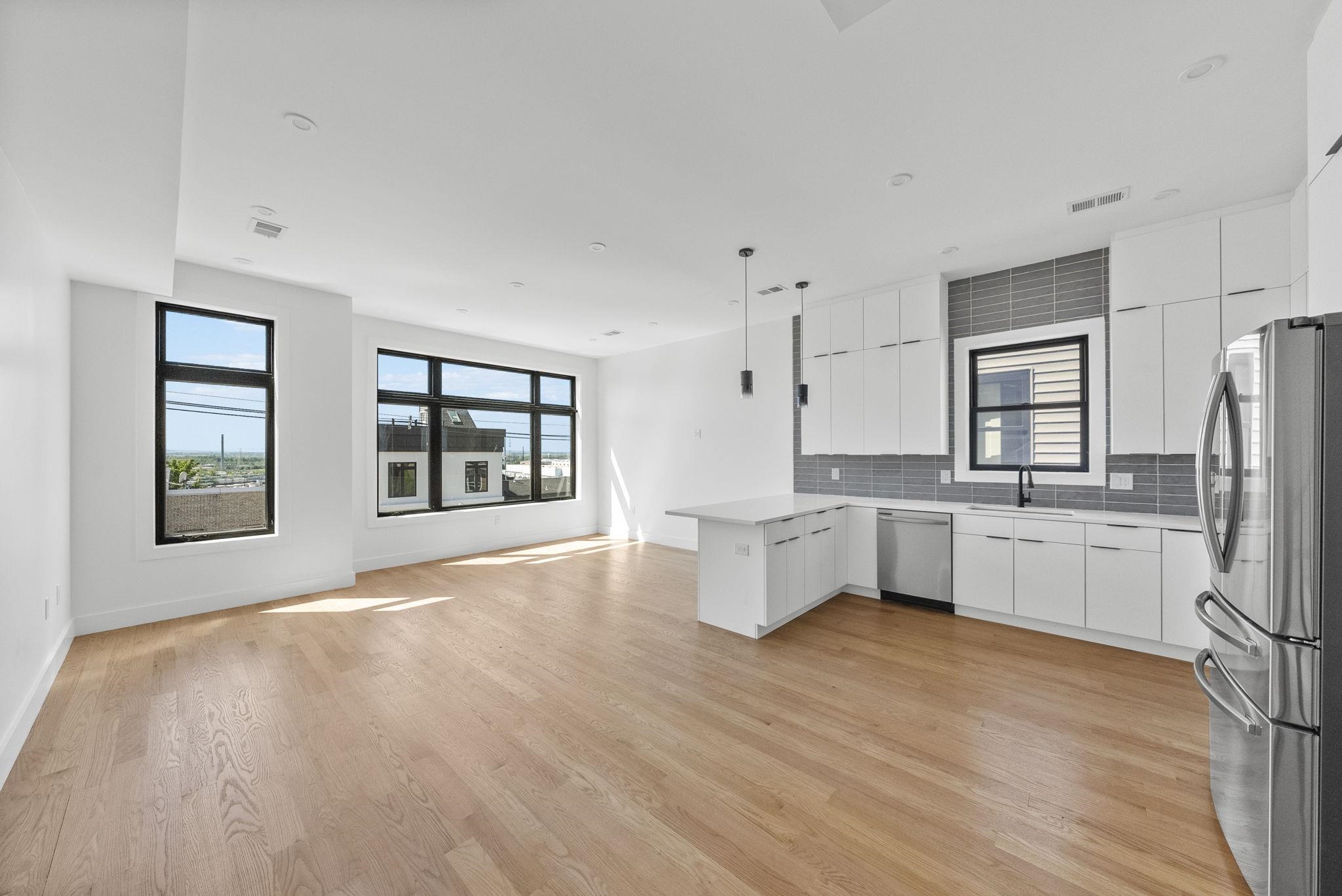 Residential in JC, Heights 2