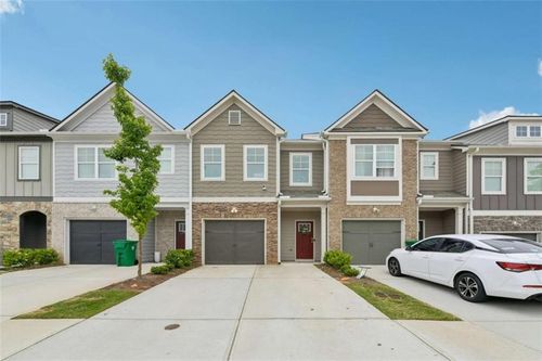 5811 Calle Vista Dr, Lithonia, GA, 30058-3603 | Card Image