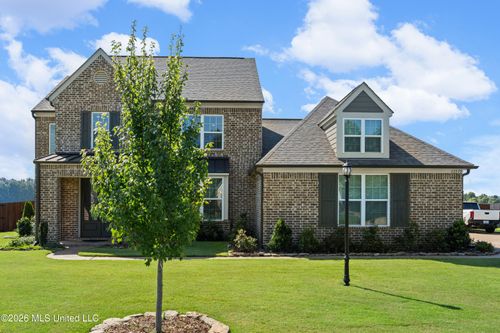 13575 Landry Ln, Olive Branch, MS, 38654-1182 | Card Image