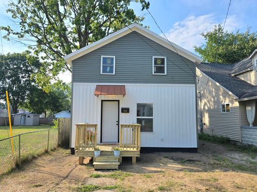 214 Catherine Ave, Muskegon, MI, 49442-3533 | Card Image