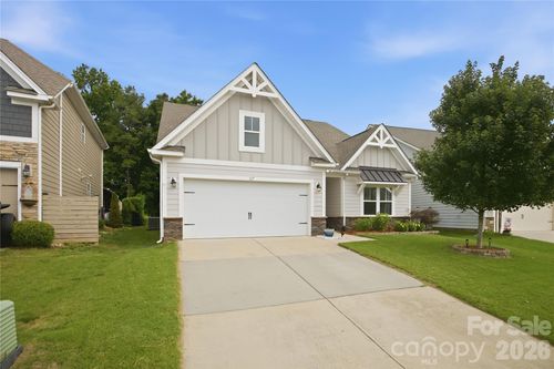 117 Canada Dr, Statesville, NC, 28677-9809 | Card Image