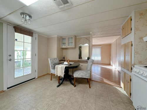 2161 S Sidewinder Ave, Yuma, AZ, 85364-6167 | Card Image