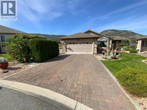 437 Ridge Rd, Penticton, BC, V2A8N7 | Card Image