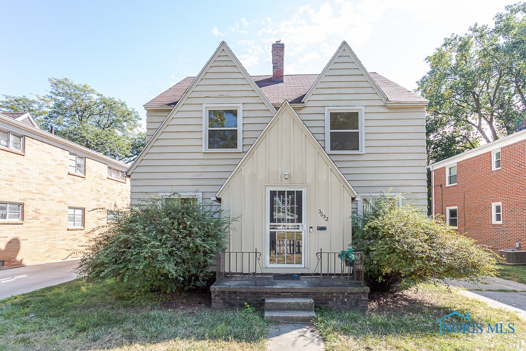 Douglas Rd, Toledo, OH 43613
