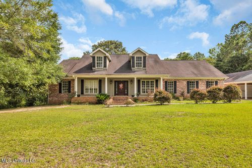 2011 Riverwood Dr, Vancleave, MS, 39565-7385 | Card Image
